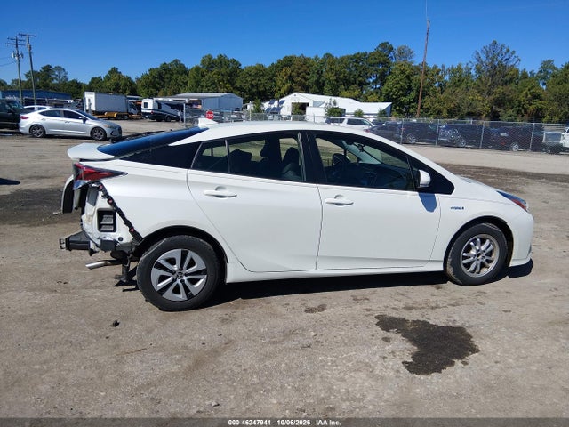 Продаж на аукціоні авто 2018 Toyota Prius Two, vin: JTDKBRFU2J3589103, номер лоту: 46247941