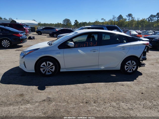 Продаж на аукціоні авто 2018 Toyota Prius Two, vin: JTDKBRFU2J3589103, номер лоту: 46247941