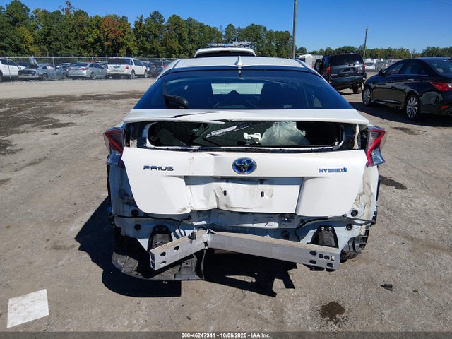 Продаж на аукціоні авто 2018 Toyota Prius Two, vin: JTDKBRFU2J3589103, номер лоту: 46247941