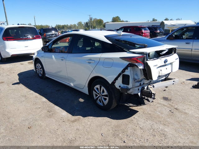 Продаж на аукціоні авто 2018 Toyota Prius Two, vin: JTDKBRFU2J3589103, номер лоту: 46247941