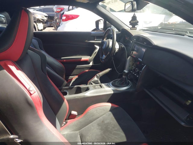 2020 Toyota 86 Gt მანქანა იყიდება აუქციონზე, vin: JF1ZNAE15L8753843, აუქციონის ნომერი: 46247990