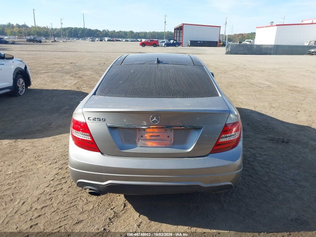 Продаж на аукціоні авто 2015 Mercedes-benz C 250, vin: WDDGJ4HB0FG415446, номер лоту: 46248002