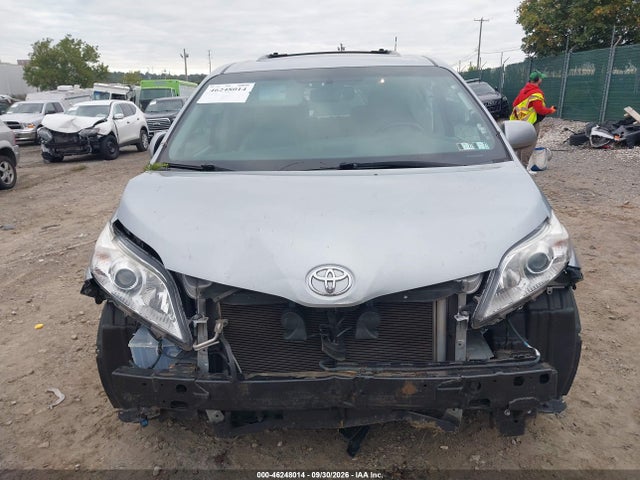 Toyota Sienna Xle 8 Passenger 2015 5TDYK3DC9FS643519 Image 12