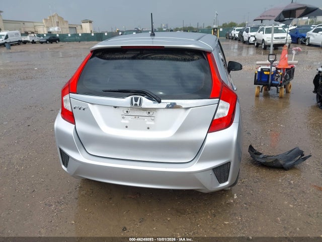46248093 :رقم المزاد ، 3HGGK5H84FM704189 vin ، 2015 Honda Fit Ex/ex-l مزاد بيع