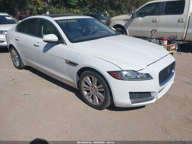 Продаж на аукціоні авто 2016 Jaguar Xf 35t Premium, vin: SAJBD4BV3GCY21682, номер лоту: 46248124