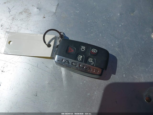 46248124 :رقم المزاد ، SAJBD4BV3GCY21682 vin ، 2016 Jaguar Xf 35t Premium مزاد بيع