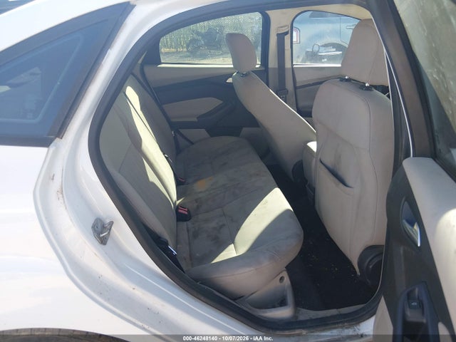 2015 Ford Focus Se მანქანა იყიდება აუქციონზე, vin: 1FADP3F28FL313835, აუქციონის ნომერი: 46248140