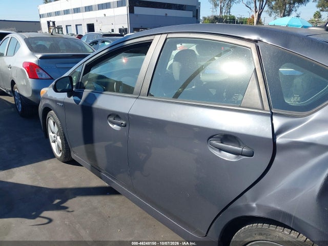 Продажа на аукционе авто 2015 Toyota Prius Five, vin: JTDKN3DU4F1912559, номер лота: 46248150