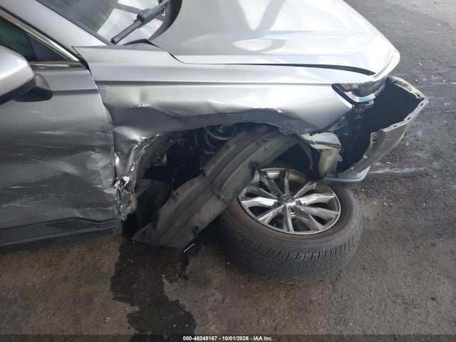 Продажа на аукционе авто 2023 Honda Cr-v Ex 2wd, vin: 2HKRS3H43PH307198, номер лота: 46248167