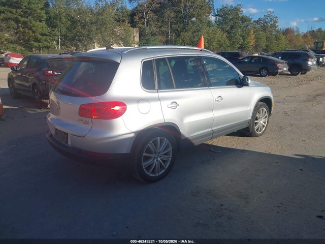 46248221 :رقم المزاد ، WVGBV3AX5DW565740 vin ، 2013 Volkswagen Tiguan Se مزاد بيع