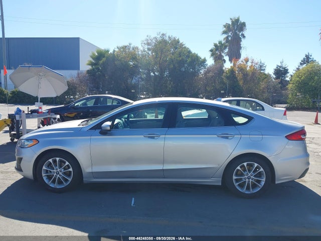 46248350 :رقم المزاد ، 3FA6P0HD4KR135830 vin ، 2019 Ford Fusion Se مزاد بيع