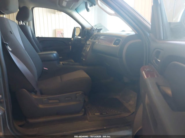 2011 Chevrolet Avalanche 1500 Ls მანქანა იყიდება აუქციონზე, vin: 3GNTKEE37BG172250, აუქციონის ნომერი: 46248363