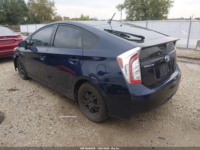 2015 Toyota Prius Two მანქანა იყიდება აუქციონზე, vin: JTDKN3DU0F1881391, აუქციონის ნომერი: 46248429