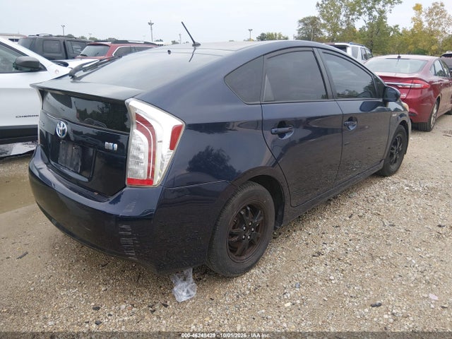 2015 Toyota Prius Two მანქანა იყიდება აუქციონზე, vin: JTDKN3DU0F1881391, აუქციონის ნომერი: 46248429