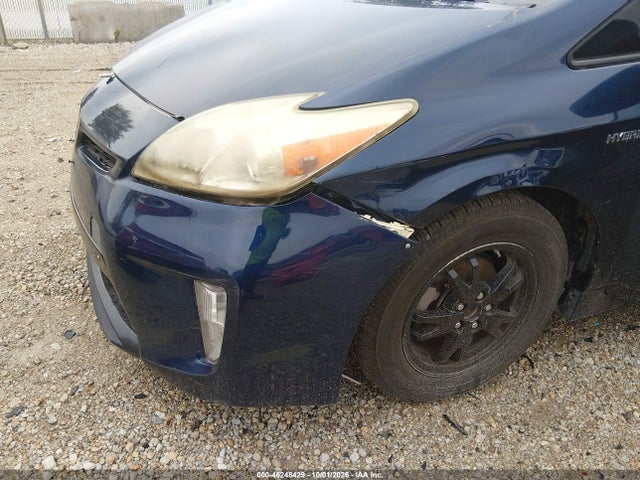2015 Toyota Prius Two მანქანა იყიდება აუქციონზე, vin: JTDKN3DU0F1881391, აუქციონის ნომერი: 46248429