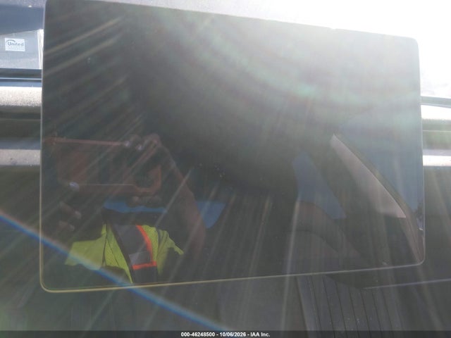 5YJ3E1EA1SF066258 Tesla MODEL 3