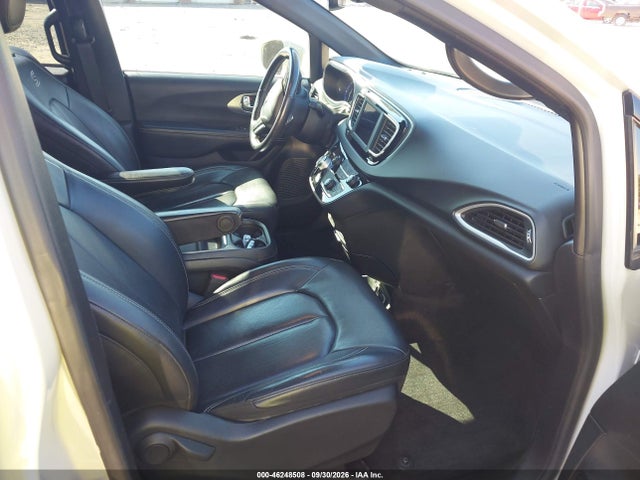 Продаж на аукціоні авто 2020 Chrysler Pacifica Touring L, vin: 2C4RC1BG5LR275176, номер лоту: 46248508
