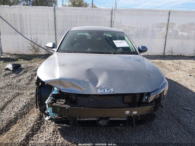 2026 Kia K4 Lxs მანქანა იყიდება აუქციონზე, vin: 3KPFT4DEXTE373444, აუქციონის ნომერი: 46248527