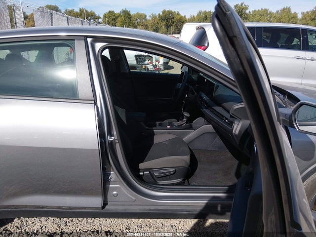2026 Kia K4 Lxs მანქანა იყიდება აუქციონზე, vin: 3KPFT4DEXTE373444, აუქციონის ნომერი: 46248527