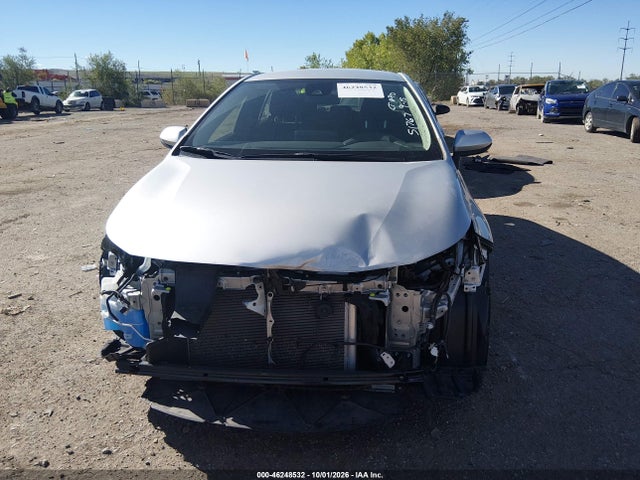 Toyota COROLLA LE 2022 JTDEPMAE5NJ221422 Image 12