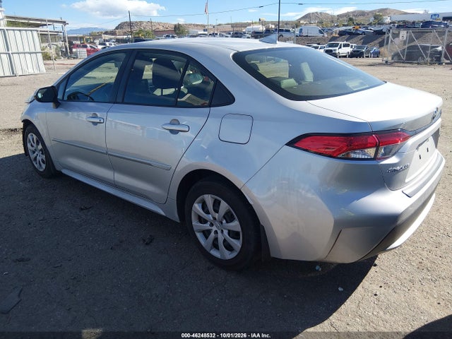 Toyota COROLLA LE 2022 JTDEPMAE5NJ221422 Image 3