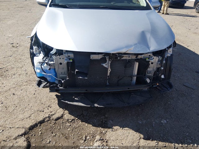 Toyota COROLLA LE 2022 JTDEPMAE5NJ221422 Image 6