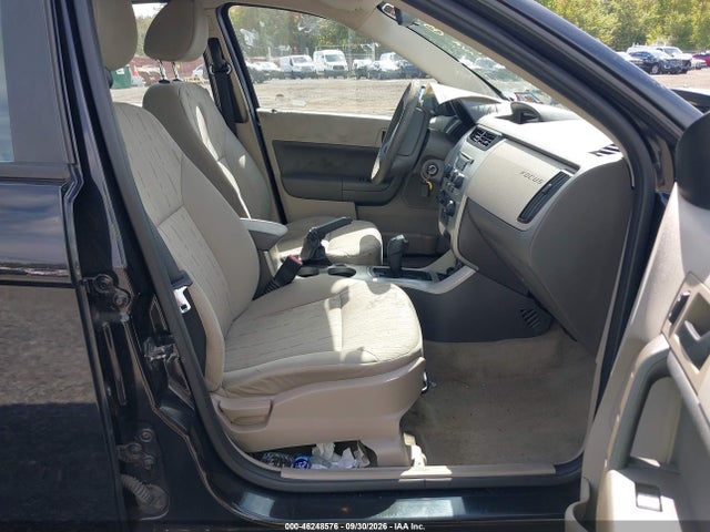 46248576 :رقم المزاد ، 1FAHP3FN7BW132343 vin ، 2011 Ford Focus Se مزاد بيع