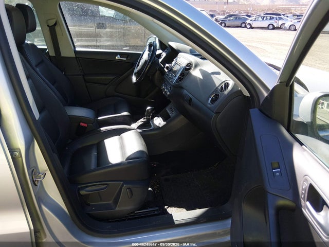 Продажа на аукционе авто 2014 Volkswagen Tiguan Sel, vin: WVGBV3AX4EW581588, номер лота: 46248647