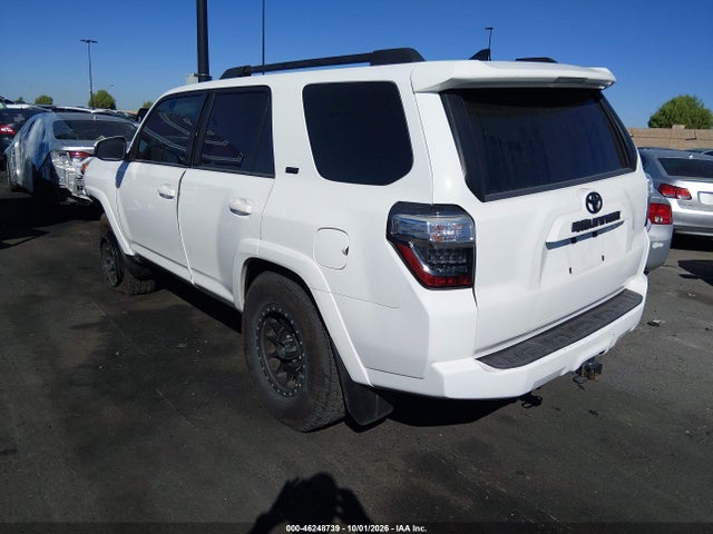 Toyota 4RUNNER SR5 2017 JTEZU5JR0H5150755 Image 3