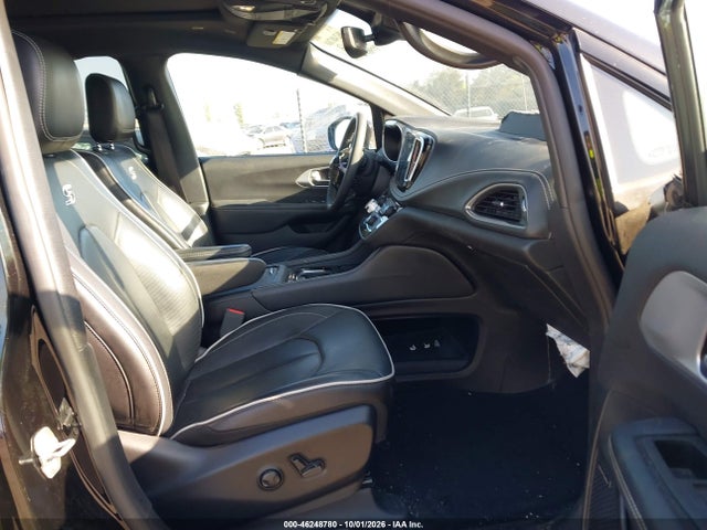 Продаж на аукціоні авто 2025 Chrysler Pacifica Limited Awd, vin: 2C4RC3GG6SR518108, номер лоту: 46248780