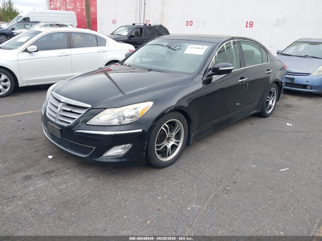 Hyundai Genesis 3.8 2014 KMHGC4DD2EU265234 Image 2