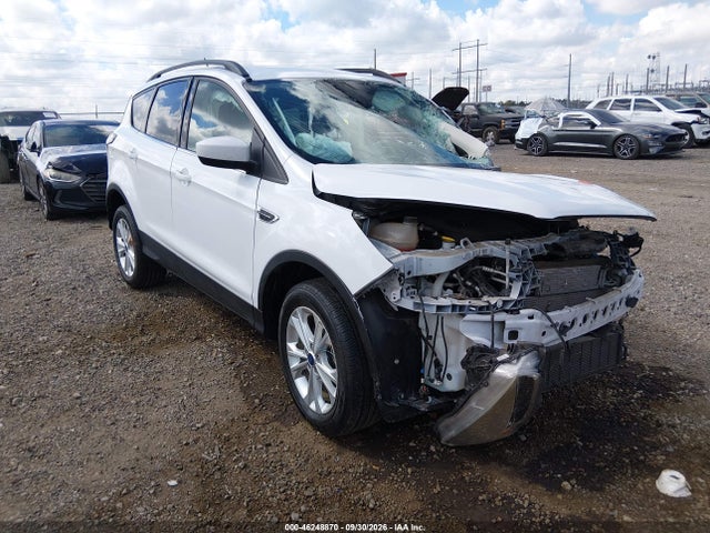 Продажа на аукционе авто 2018 Ford Escape Se, vin: 1FMCU0GD2JUA48499, номер лота: 46248870