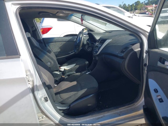 2014 Hyundai Accent Gs მანქანა იყიდება აუქციონზე, vin: KMHCT5AEXEU145179, აუქციონის ნომერი: 46248906