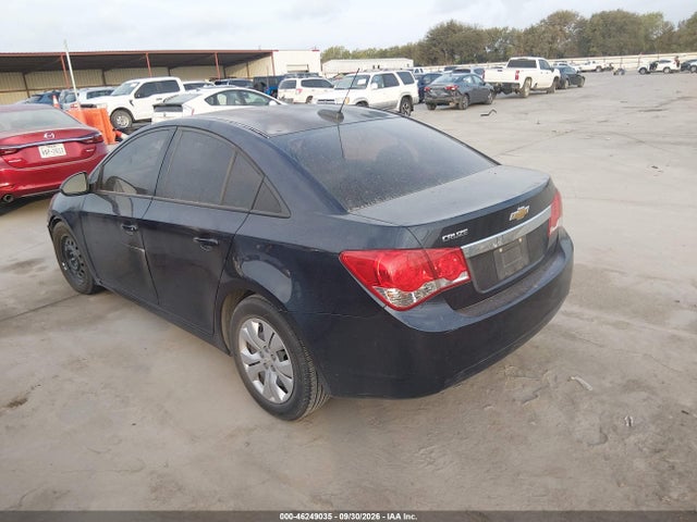 Продажа на аукционе авто 2015 Chevrolet Cruze Ls Auto, vin: 1G1PA5SH4F7277061, номер лота: 46249035