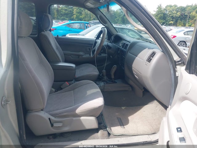 2002 Toyota Tacoma Base V6 მანქანა იყიდება აუქციონზე, vin: 5TEWN72N32Z136994, აუქციონის ნომერი: 46249043