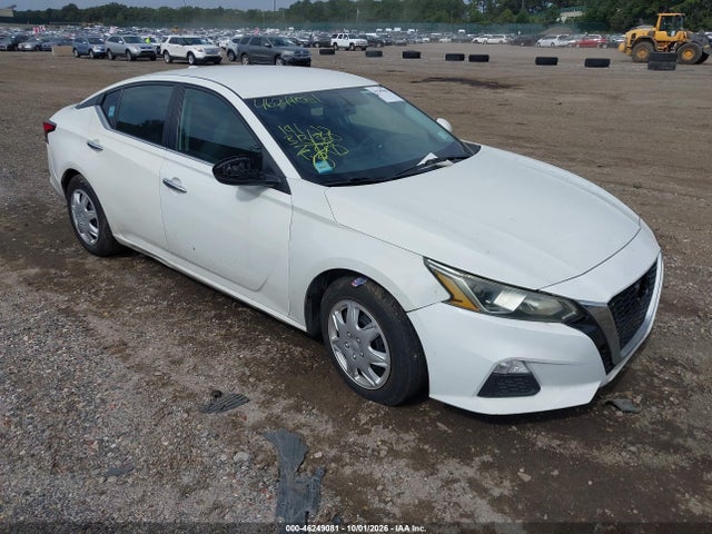 46249081 :رقم المزاد ، 1N4BL4BV3LC237851 vin ، 2020 Nissan Altima S Fwd مزاد بيع