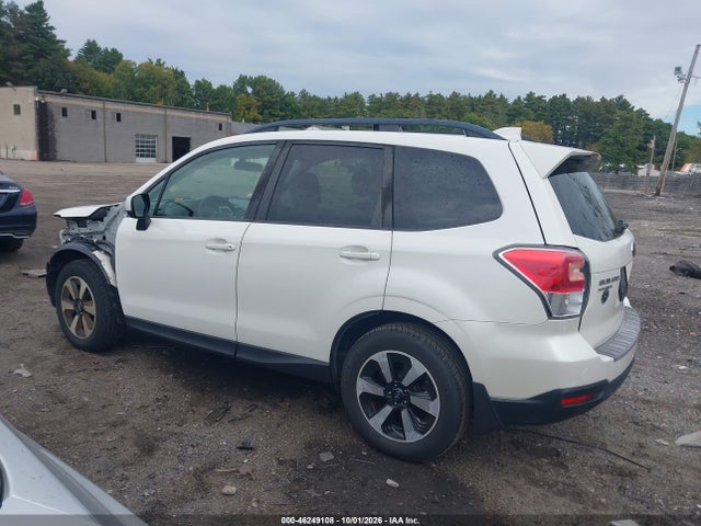 Продаж на аукціоні авто 2018 Subaru Forester 2.5i Premium, vin: JF2SJAEC1JG614175, номер лоту: 46249108