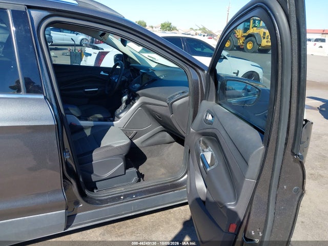 Продаж на аукціоні авто 2016 Ford Escape Se, vin: 1FMCU9G95GUA68156, номер лоту: 46249130