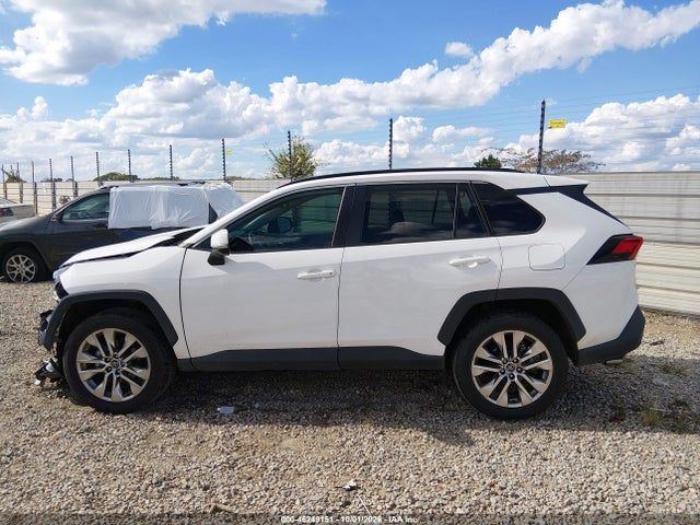 46249151 :رقم المزاد ، 2T3C1RFV9LW095353 vin ، 2020 Toyota Rav4 Xle Premium مزاد بيع