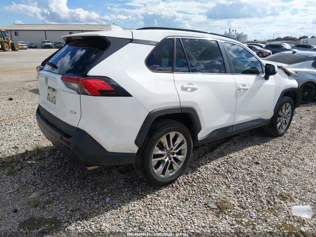 46249151 :رقم المزاد ، 2T3C1RFV9LW095353 vin ، 2020 Toyota Rav4 Xle Premium مزاد بيع