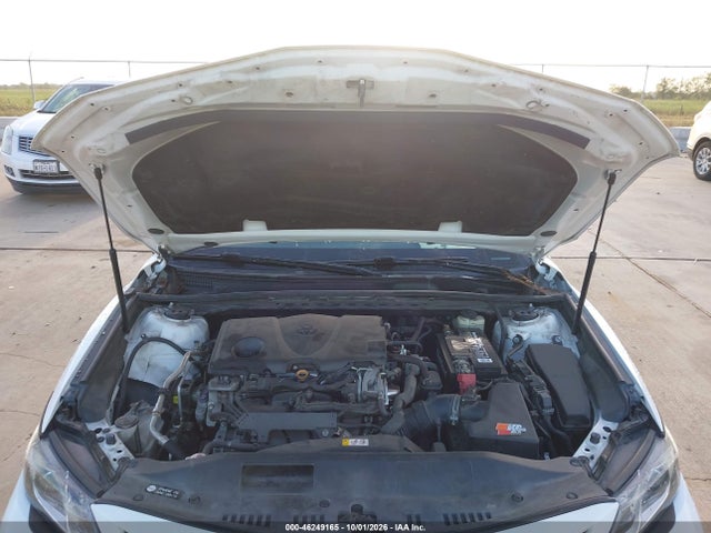 Продажа на аукционе авто 2018 Toyota Camry Se, vin: 4T1B11HK0JU558048, номер лота: 46249165