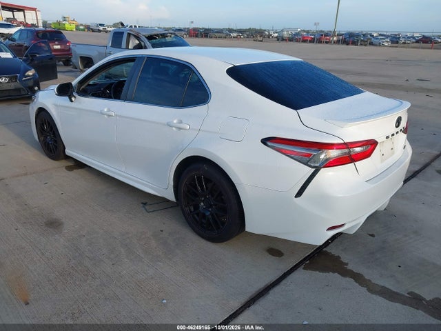 Продажа на аукционе авто 2018 Toyota Camry Se, vin: 4T1B11HK0JU558048, номер лота: 46249165