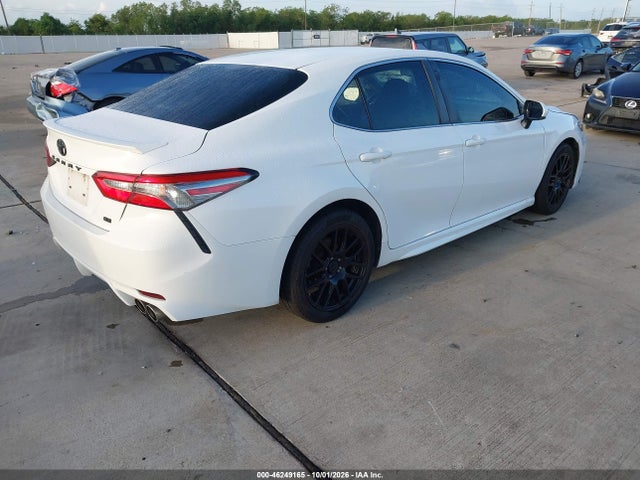 Продажа на аукционе авто 2018 Toyota Camry Se, vin: 4T1B11HK0JU558048, номер лота: 46249165