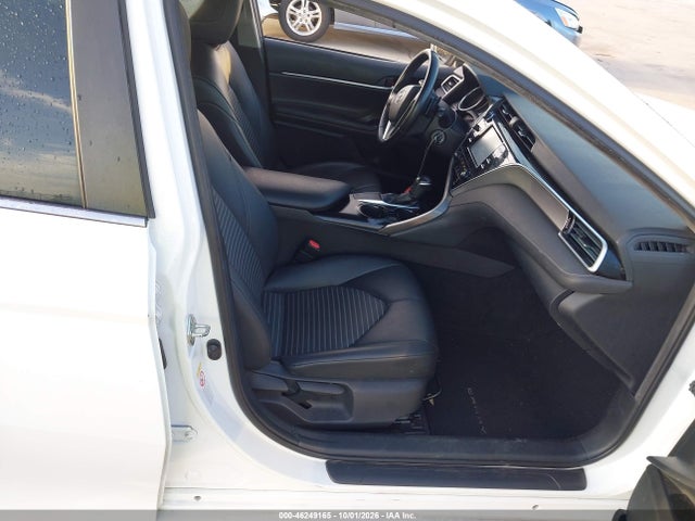 Продажа на аукционе авто 2018 Toyota Camry Se, vin: 4T1B11HK0JU558048, номер лота: 46249165