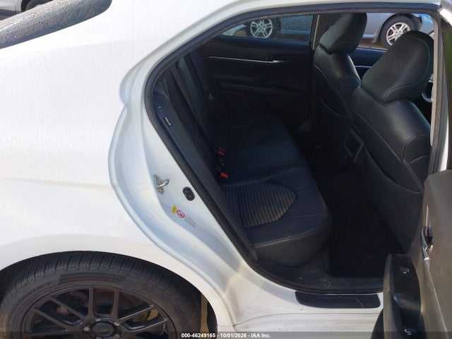 Продажа на аукционе авто 2018 Toyota Camry Se, vin: 4T1B11HK0JU558048, номер лота: 46249165