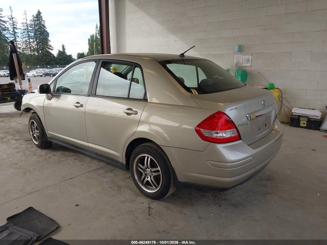 46249176 :رقم المزاد ، 3N1BC11E89L417725 vin ، 2009 Nissan Versa 1.8s مزاد بيع