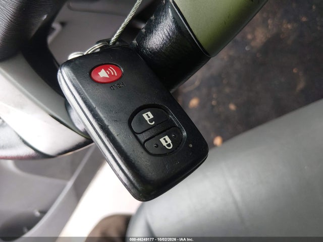46249177 :رقم المزاد ، JTDZN3EU2D3257204 vin ، 2013 Toyota Prius V Five مزاد بيع