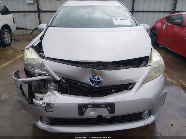 46249177 :رقم المزاد ، JTDZN3EU2D3257204 vin ، 2013 Toyota Prius V Five مزاد بيع