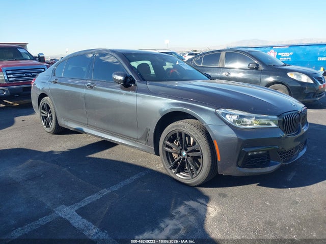 46249223 :رقم المزاد ، WBA7F0C59JGM22620 vin ، 2018 Bmw 750i مزاد بيع