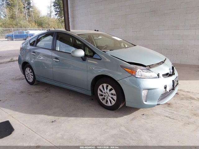 Toyota PRIUS PLUG-IN 2015 JTDKN3DP6F3065414 главное изображение